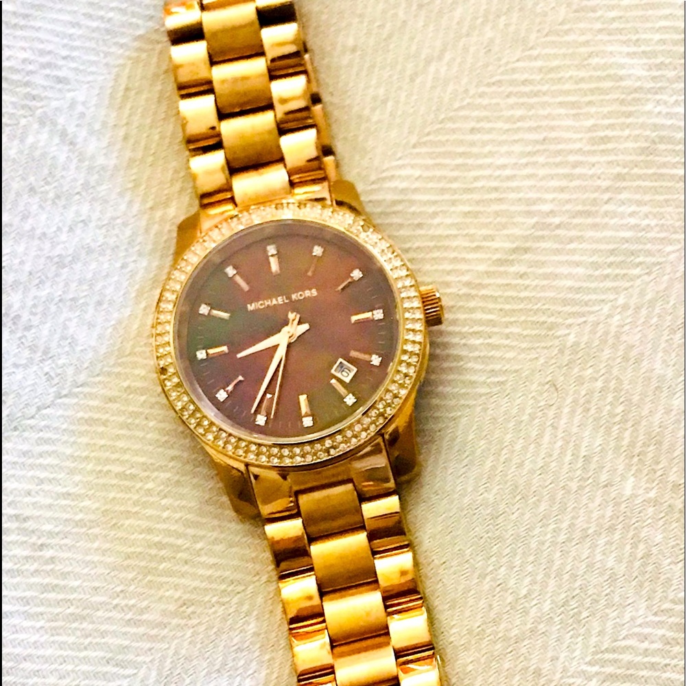 Authentic Beautiful 🤩 Michael Kors Rose Gold watch ⌚️